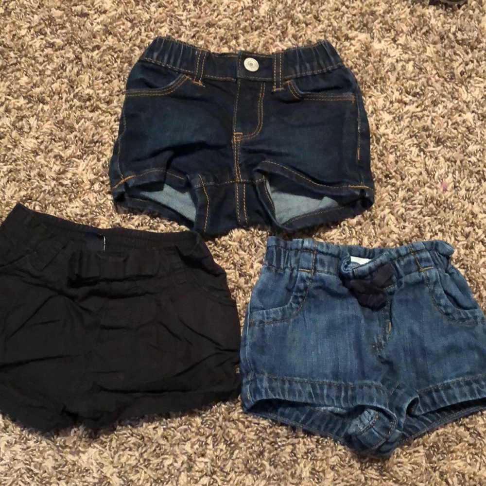 Lot of 12-18month shorts